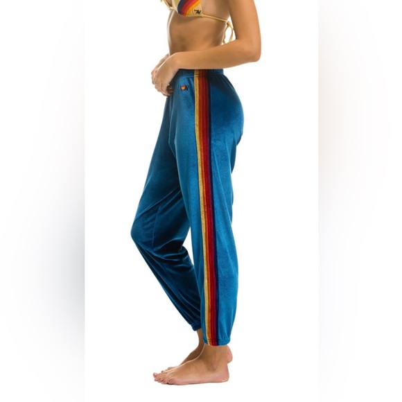 Aviator Nation Classic Velvet Relaxed Sweatshirt and Sweatpants Set - Picture 2 of 4